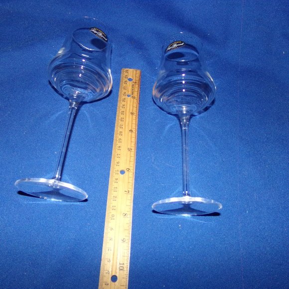 Vintage New Accademia Luigi Bormioli Crystal Toasting Wine Glasses - Set of Two - Picture 3 of 5
